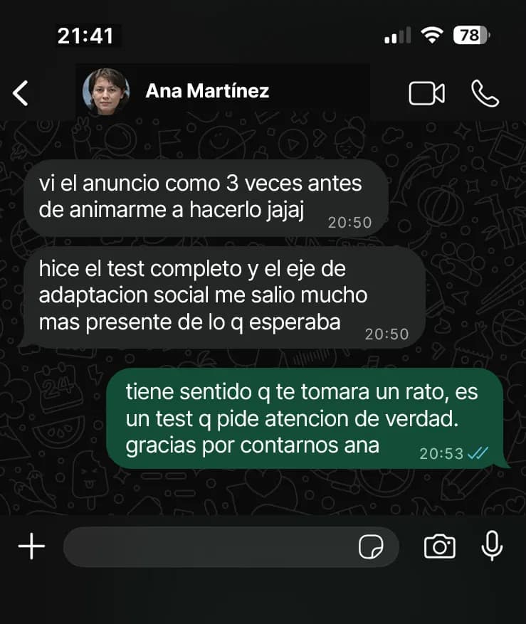 Mensagem em espanhol de Ana Martínez sobre a experiência com o Manual.